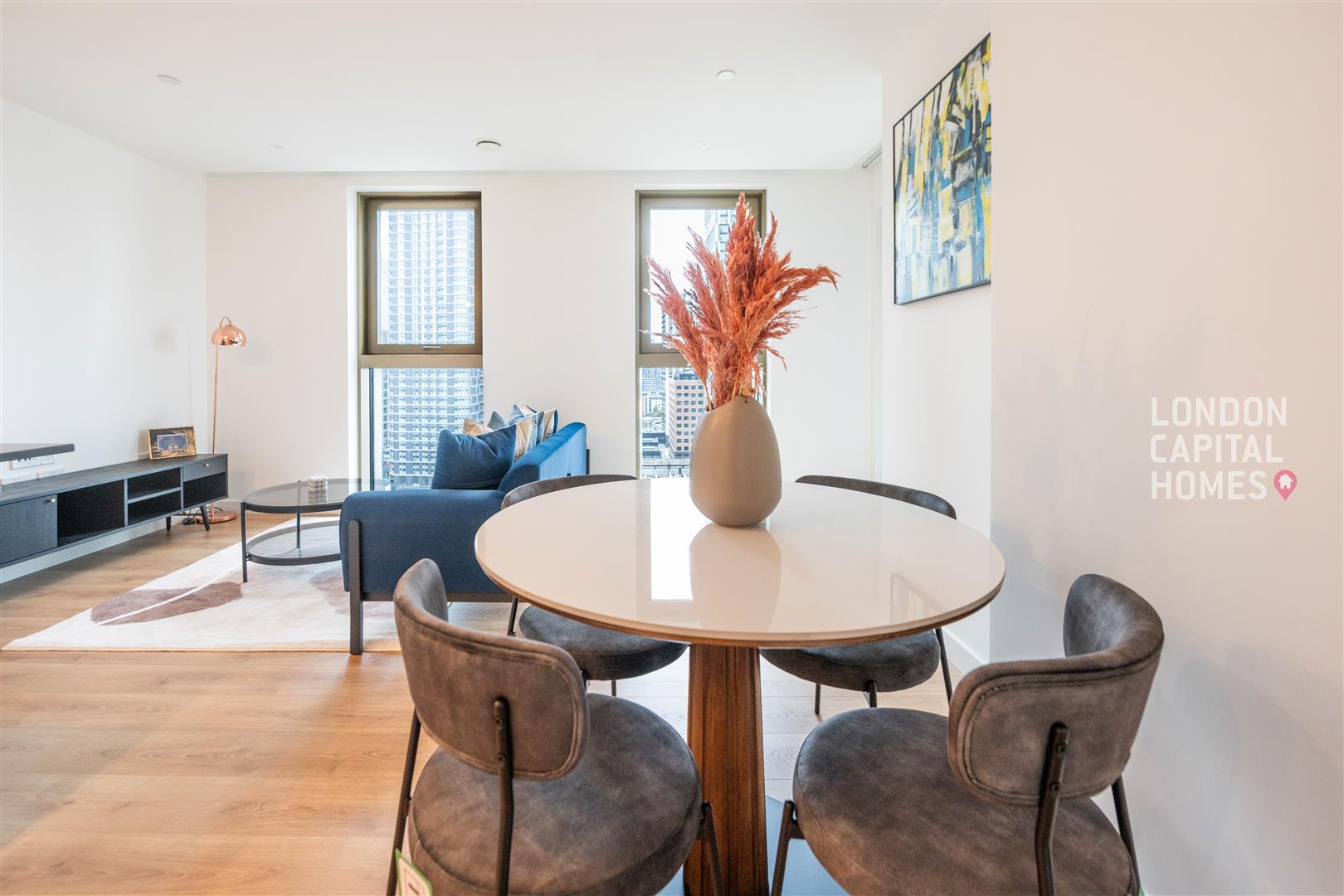 1 bed property in 222 Marsh Wall, London